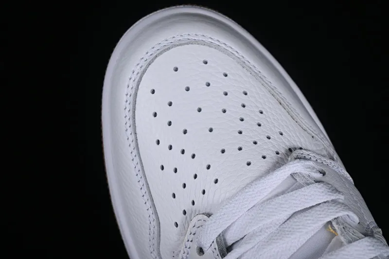 All categories Air Jordan Jordan series basketball shoes Air Jordan 1 High Air Jordan 1 High OG "Metallic Gold" AJ1 Joe 1 luxury platinum high-top basketball shoes FD2596-107